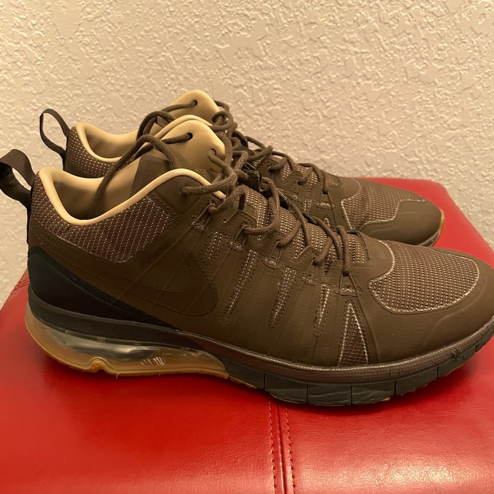 Nike Air Max TR180 AMP